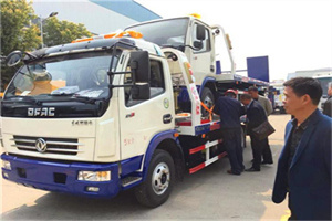 柘城汽车道路救援拖车价格